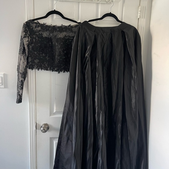 Black Two Piece Gown/Dress - Picture 4 of 5